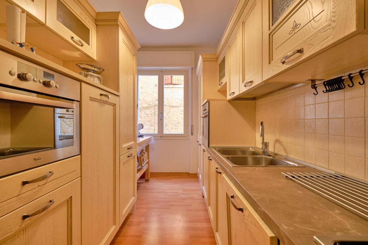 Apartmentsgarda - Residenza Dei Navigatori Torri Del Benaco Exteriér fotografie